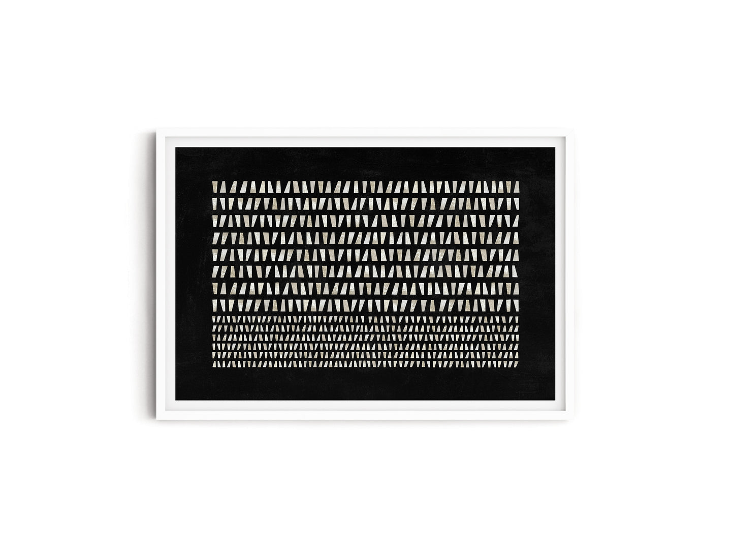 LINEAR BLACK HORIZONTAL ART PRINT